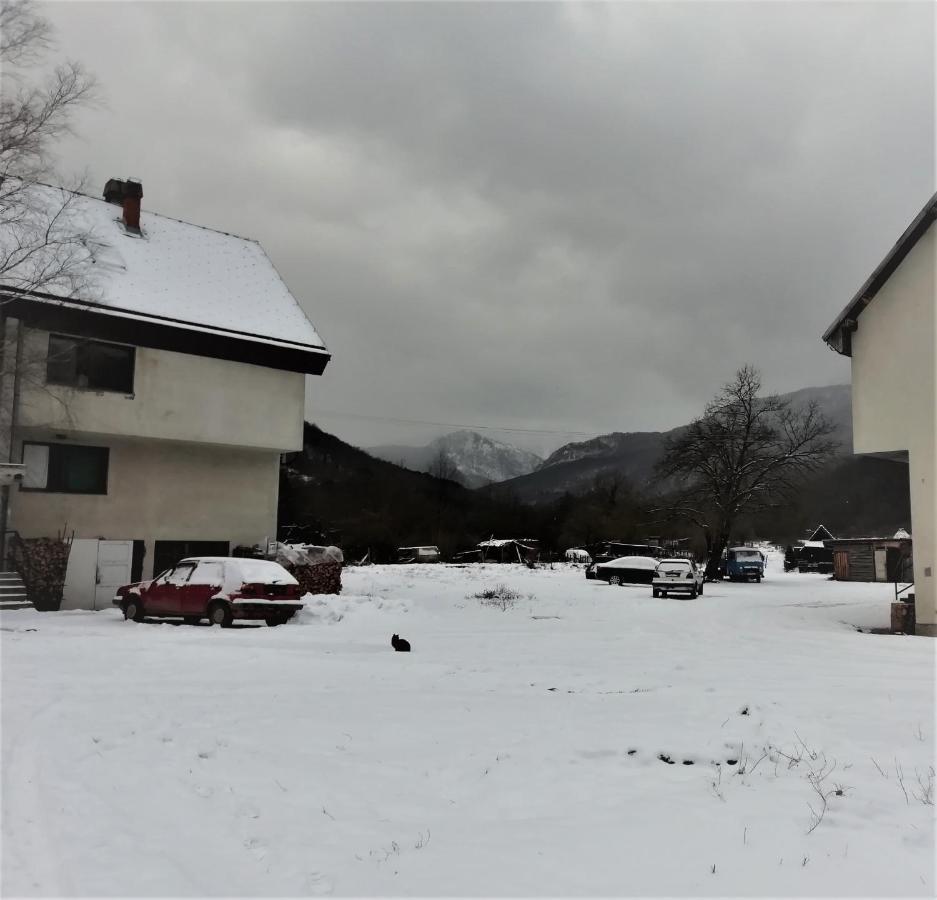 Tratincica Apartment Tjentiste Bagian luar foto