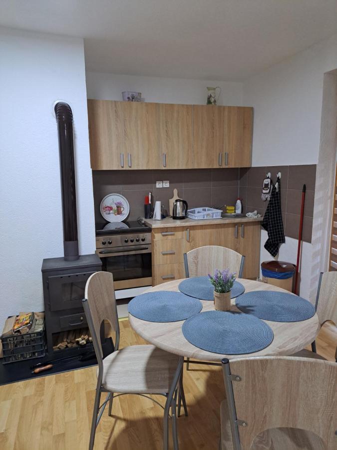 Tratincica Apartment Tjentiste Bagian luar foto