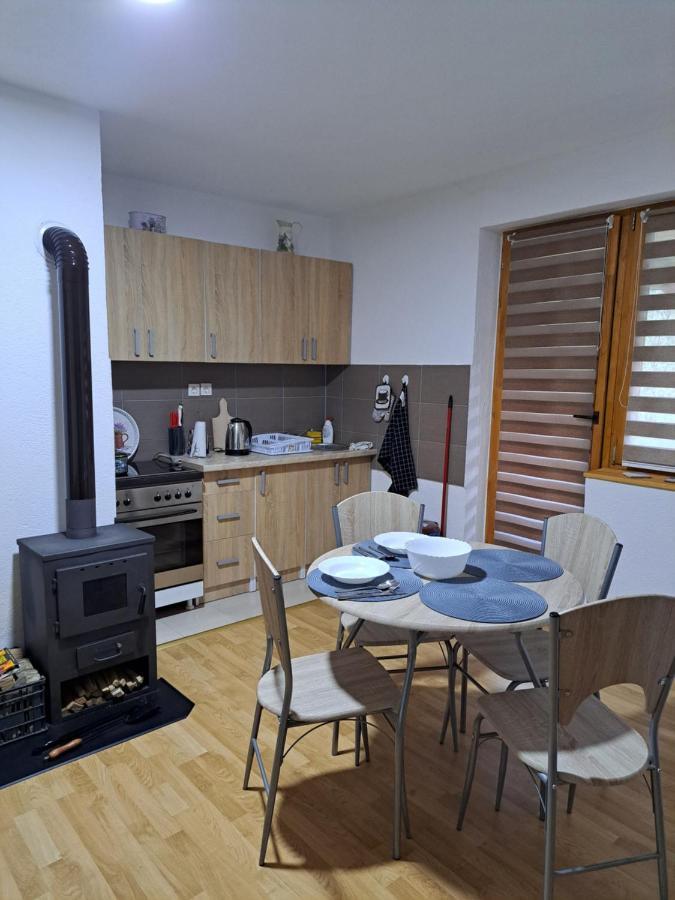 Tratincica Apartment Tjentiste Bagian luar foto